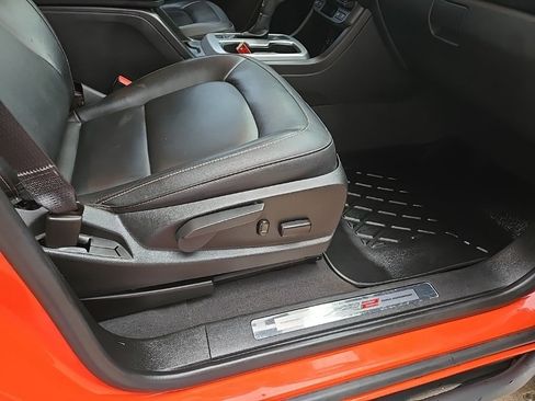 Used 2019 Chevrolet Colorado ZR2 image 85