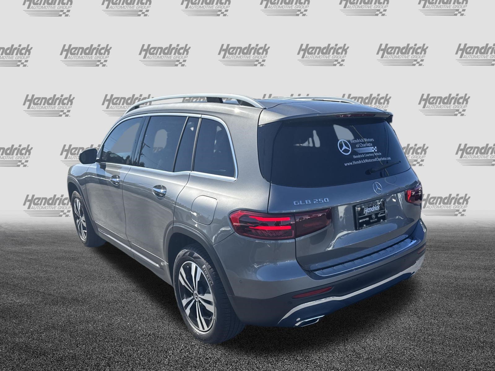 Used 2026 Mercedes-Benz GLB 250 image 8
