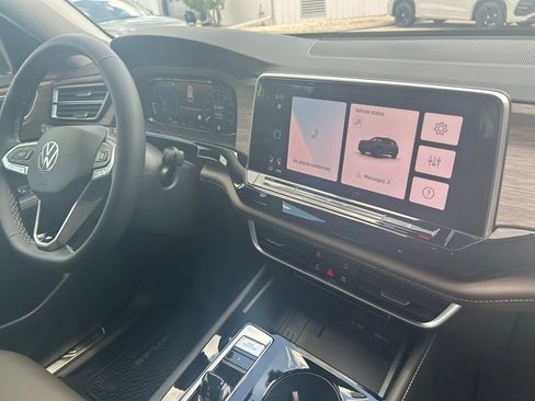 New 2026 Volkswagen Atlas SEL AWD/4WD image 36