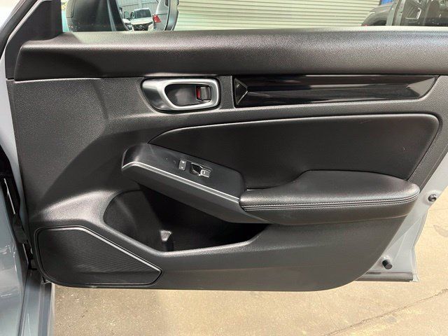 Used 2026 Honda Civic Sport image 11