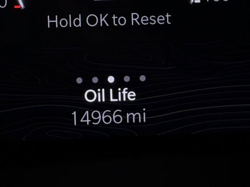 Used 2025 Jeep Grand Cherokee Altitude image 16