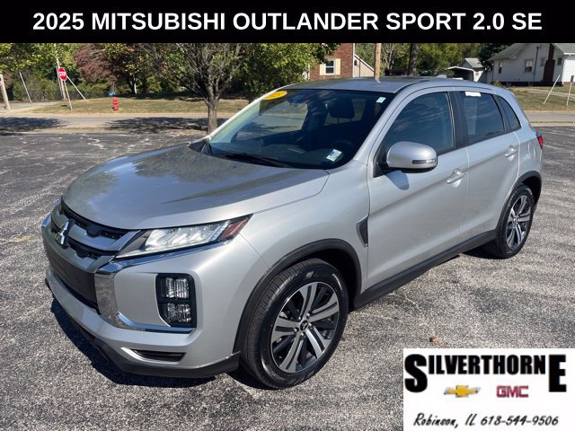 Used 2025 Mitsubishi Outlander Sport SE AWD/4WD image 1