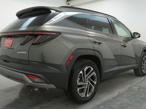 Used 2025 Hyundai Tucson Limited image 9