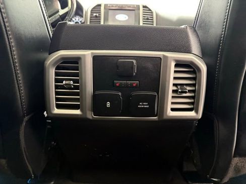 Used 2019 Ford F150 Platinum w/ Equipment Group 701A Luxury image 28
