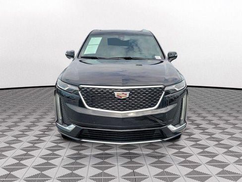 Certified 2023 Cadillac XT6 Luxury FWD image 2