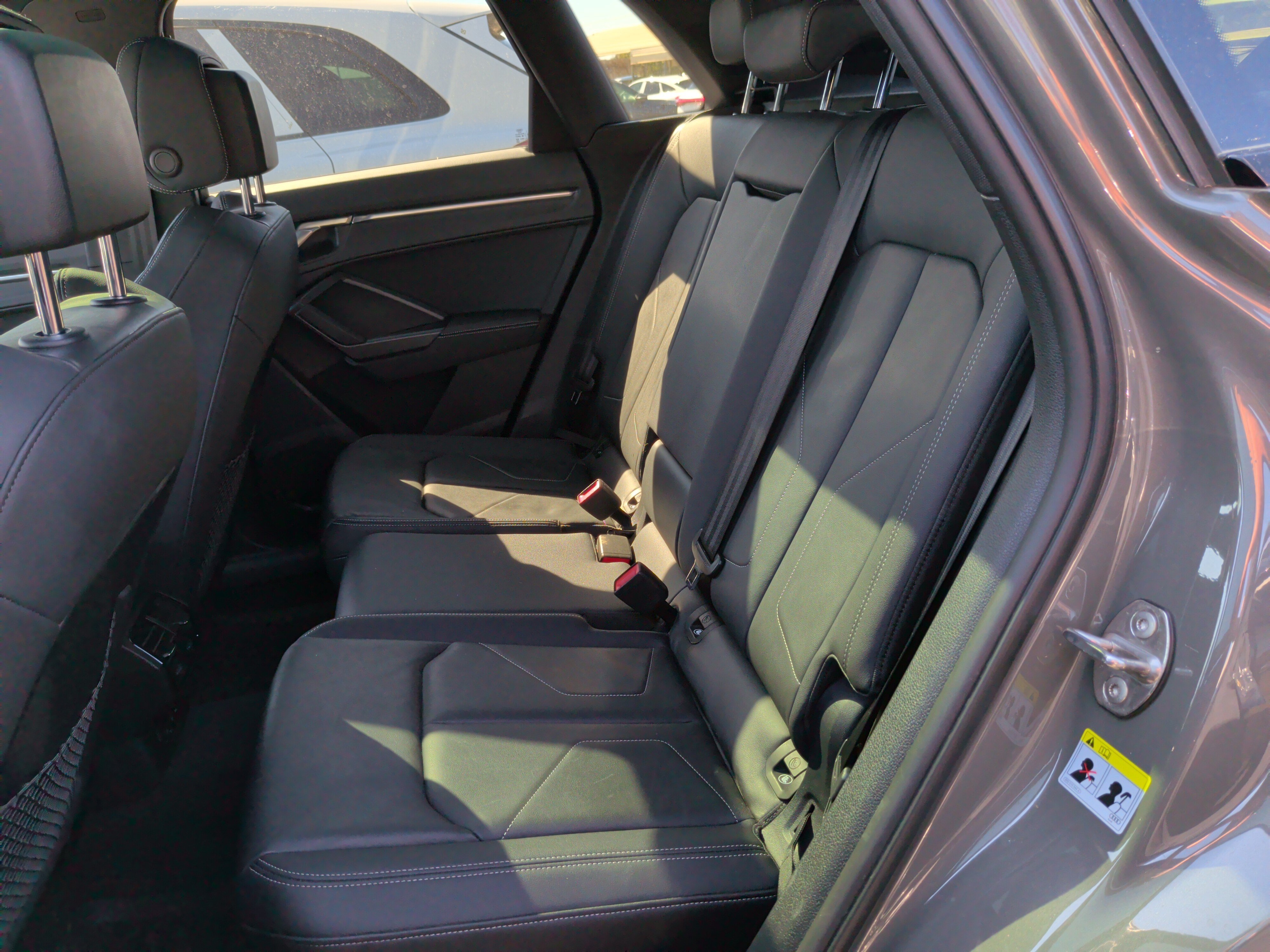 Used 2024 Audi Q3 2.0T Premium Plus w/ Premium Plus Package AWD/4WD image 31
