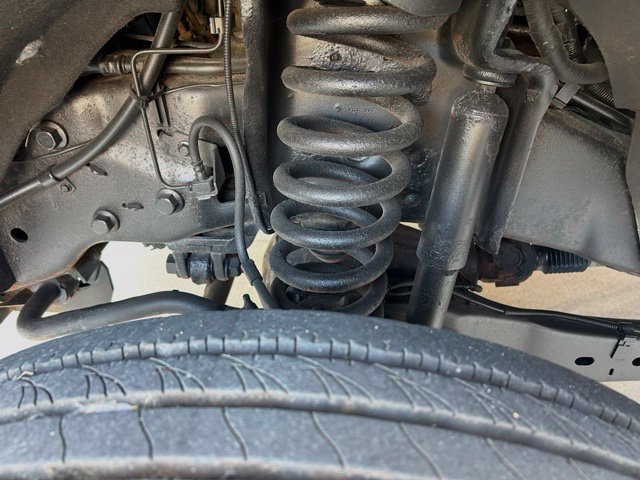 Used 2016 Ford F550 4x4 Regular Cab Super Duty image 16