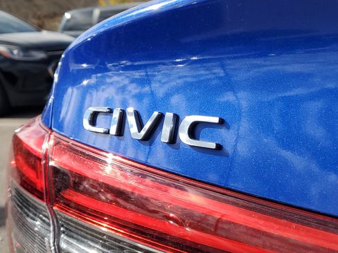 Certified 2024 Honda Civic EX image 6