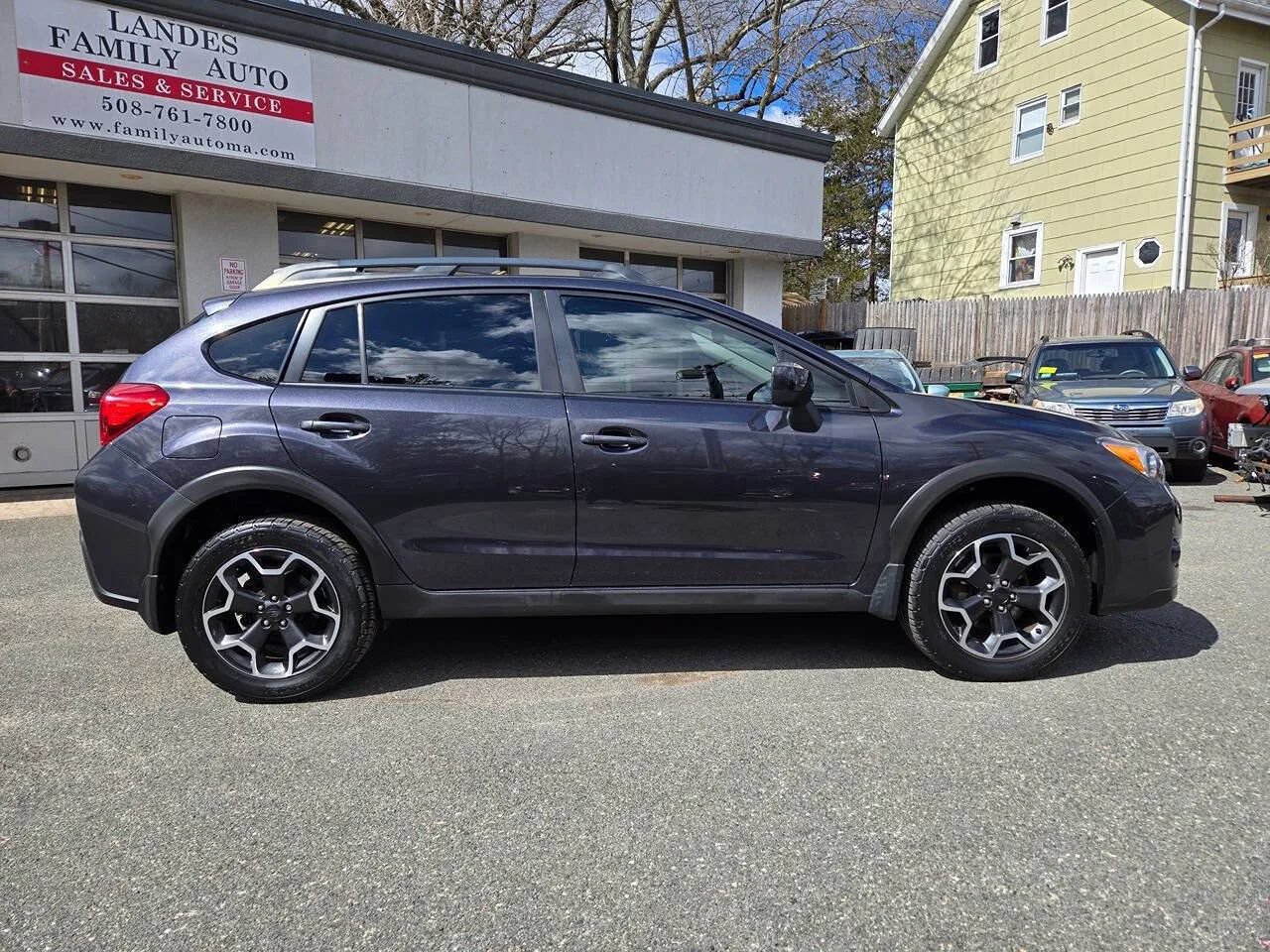 Used 2015 Subaru Crosstrek 2.0i Premium w/ Moonroof Package AWD/4WD image 23