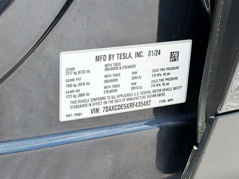Used 2024 Tesla Model X AWD/4WD image 40