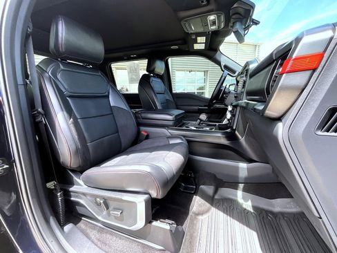 Used 2025 Ford F150 Raptor AWD/4WD image 16