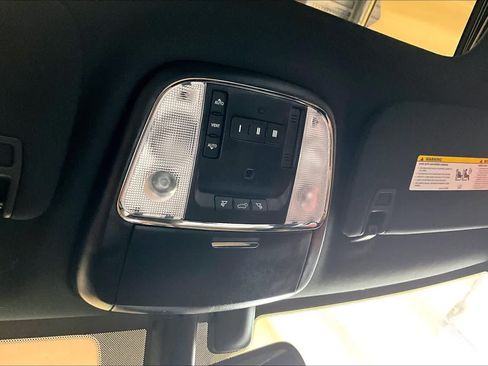 Used 2018 Jeep Grand Cherokee Limited AWD/4WD image 35