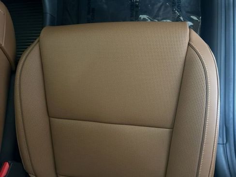 Used 2026 Hyundai Palisade Calligraphy image 36