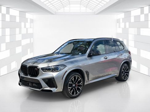 Used 2022 BMW X5 M w/ Executive Package AWD/4WD image 3