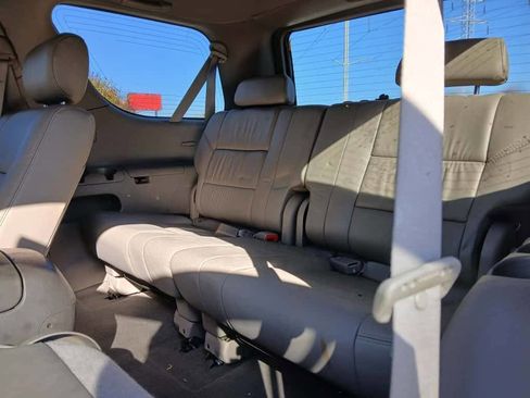 Used 2005 Toyota Sequoia Limited image 16