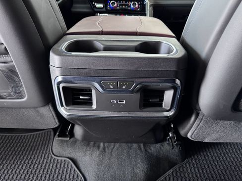 Certified 2025 GMC Sierra 1500 Denali Ultimate AWD/4WD image 30