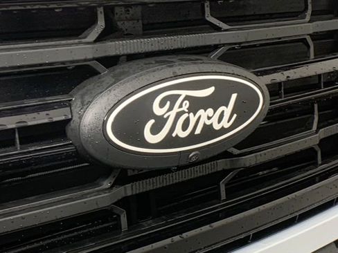 Used 2025 Ford F150 XLT w/ Equipment Group 302A MID image 12