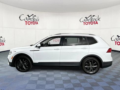 Used 2022 Volkswagen Tiguan SE FWD image 5