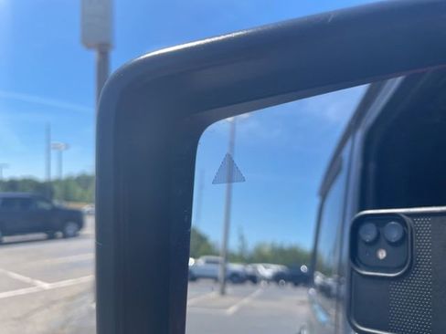 Used 2020 Jeep Wrangler Rubicon image 24