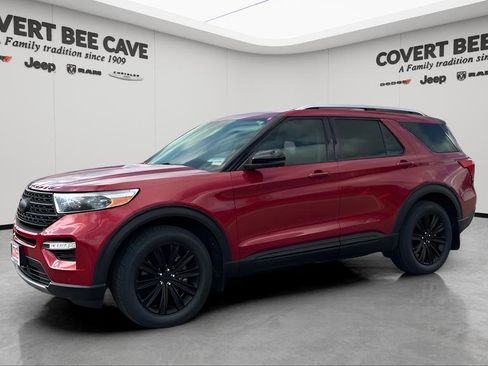 Used 2022 Ford Explorer Limited w/ Hybrid Equipment Group 310A image 3