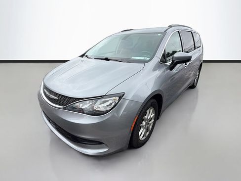 Used 2021 Chrysler Voyager Lxi FWD image 5