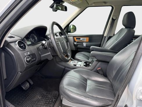 Used 2015 Land Rover LR4 HSE AWD/4WD image 36