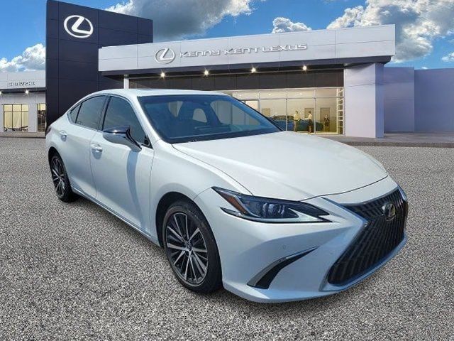 Used 2023 Lexus ES 250 w/ Premium Package AWD/4WD image 1