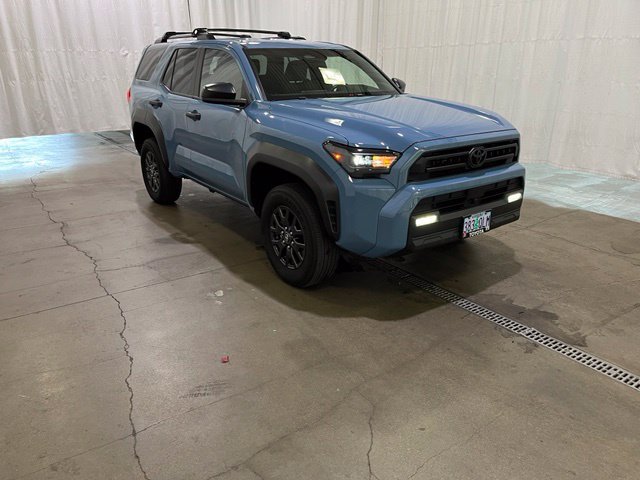 Used 2025 Toyota 4Runner SR5 AWD/4WD image 1