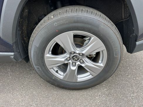 Used 2025 Toyota RAV4 XLE image 29