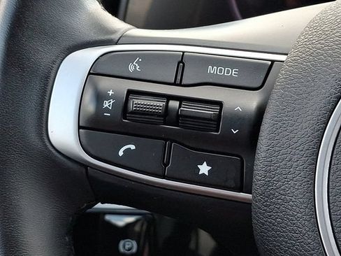 Used 2023 Kia Sportage EX FWD image 27