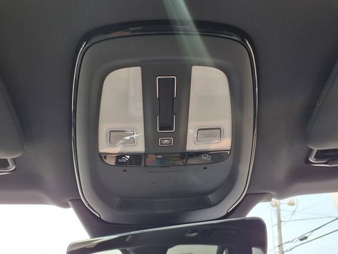 New 2026 Volvo XC90 B5 Plus AWD/4WD image 23