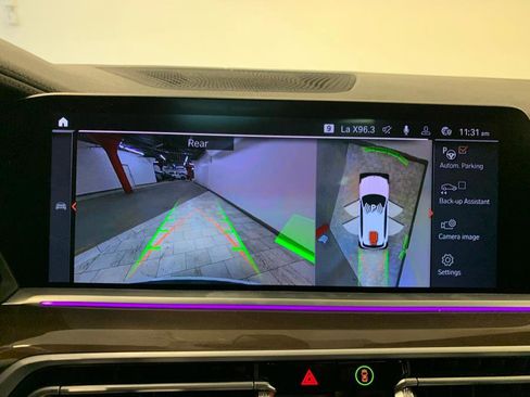 Used 2022 BMW X5 xDrive40i w/ Premium Package image 24