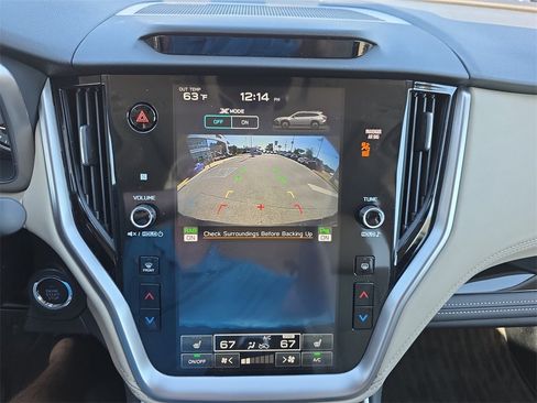 Certified 2025 Subaru Outback Limited image 29