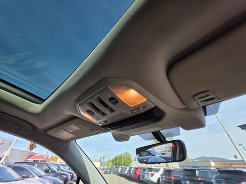 Used 2020 Subaru Ascent Premium w/ Sport Package image 10