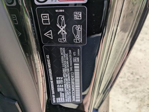 New 2025 BMW 230i xDrive Coupe w/ Convenience Package AWD/4WD image 38