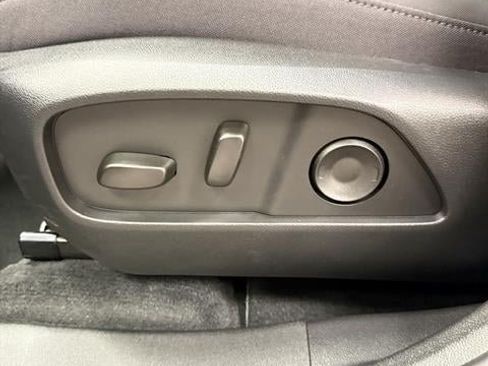 New 2026 GMC Terrain AT4 w/ Convenience Package III AWD/4WD image 25