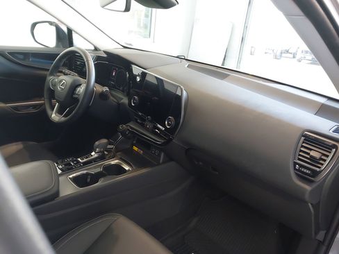 Used 2025 Lexus NX 350 AWD w/ Accessory Package (2T) image 29