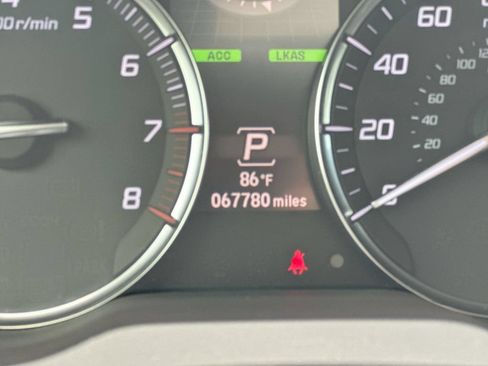 Used 2019 Acura MDX w/ Technology Package AWD/4WD image 13