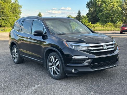 Used 2018 Honda Pilot Elite image 3