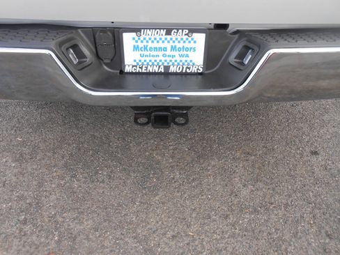 Used 2012 RAM 1500 ST w/ SXT Appearance Group AWD/4WD image 17