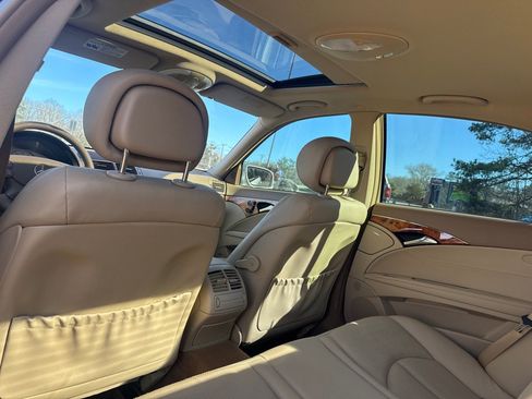 Used 2008 Mercedes-Benz E 350 Sedan image 18