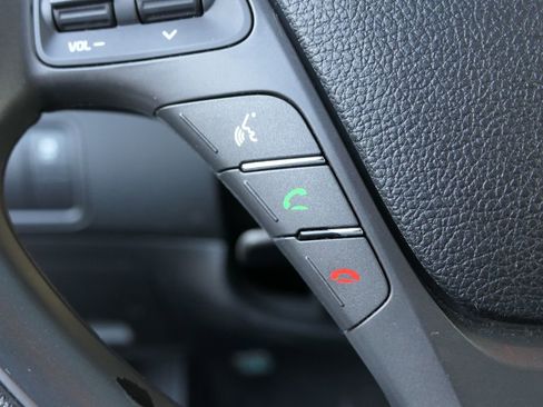 Used 2017 Kia Forte LX w/ LX Popular Package image 15