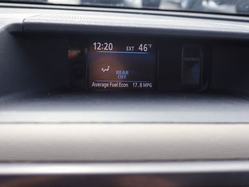 Used 2012 Toyota Sienna XLE image 12