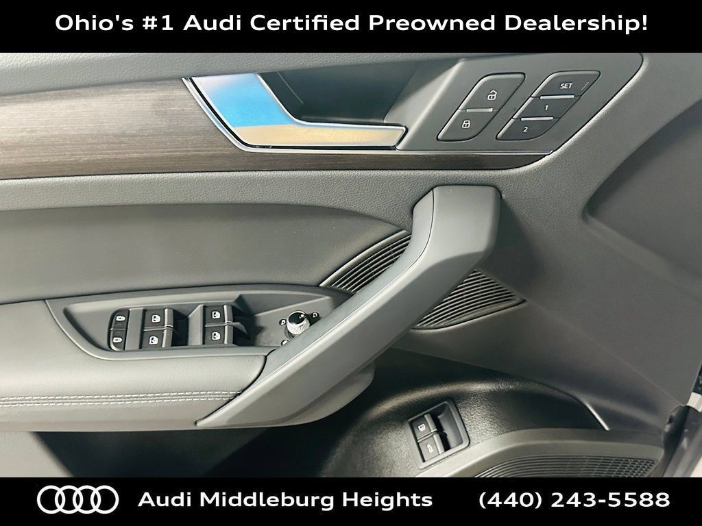 Certified 2025 Audi Q5 e Premium Plus w/ Premium Plus Package AWD/4WD image 27