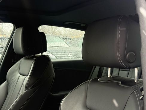 Used 2024 Audi A4 2.0T Premium Plus image 10