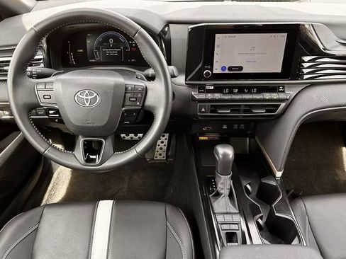 Certified 2025 Toyota Camry SE image 14