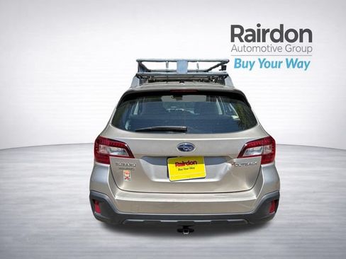 Used 2019 Subaru Outback 2.5i AWD/4WD image 6
