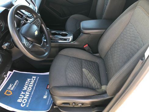 Used 2020 Chevrolet Equinox LT image 10