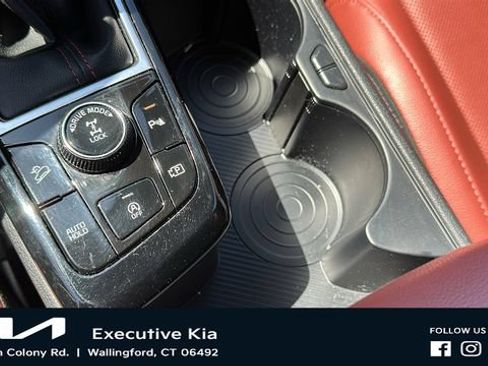 Certified 2024 Kia Sportage SX AWD/4WD image 20