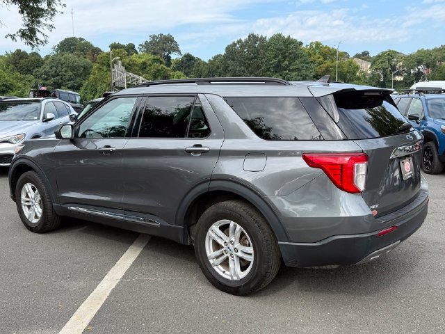 Used 2023 Ford Explorer XLT w/ Equipment Group 202A AWD/4WD image 8